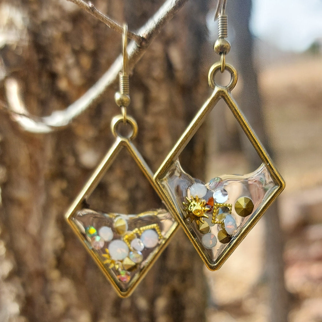 Antique Look Open Bezel Earrings